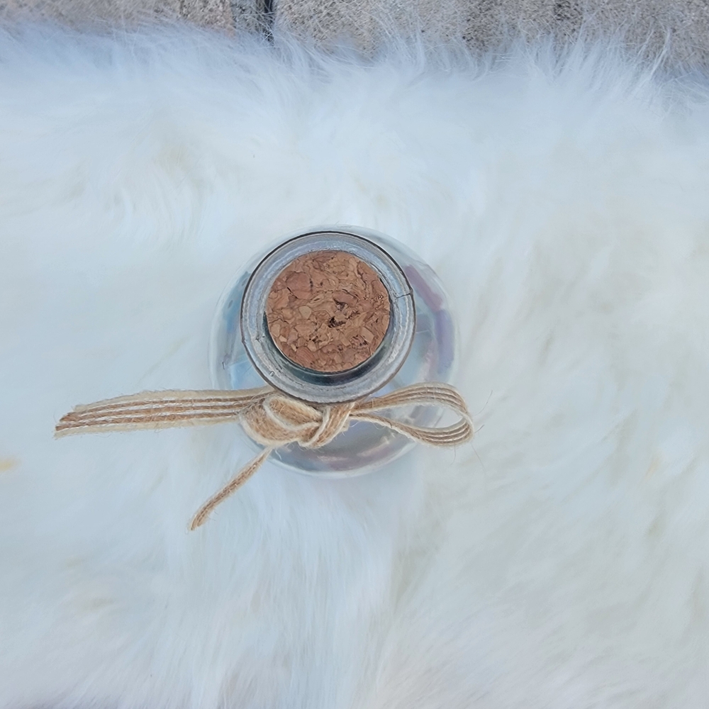 Owl Design Glass Bottle with Cork - Picture 3 of 3